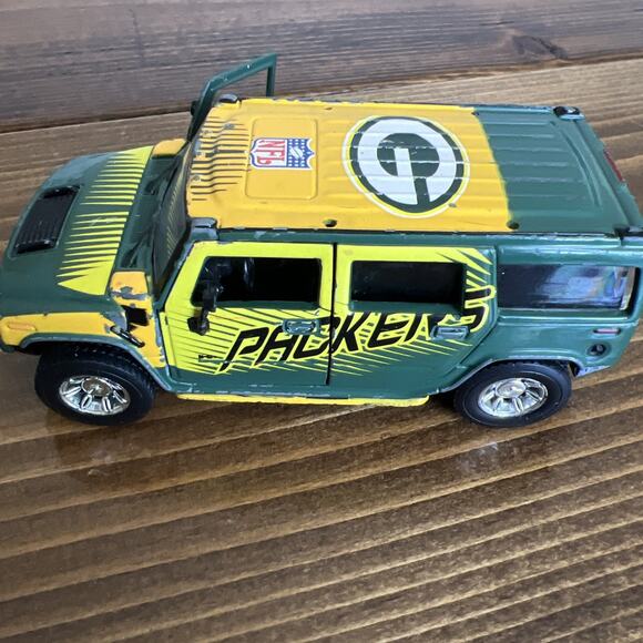 NFL Green Bay Packers Diecast Hummer H2 - 2003 Issue Numbered Limited Edition - Picture 5 of 7